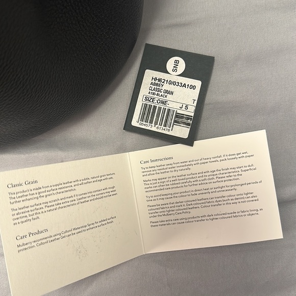 Mulberry Abbey Bucket Bag - Picture 13 of 15